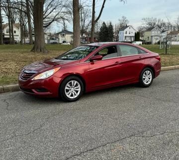 2012 Hyundai Sonata GLS: Spacious, Safe & Affordable Sedan ($6,495)