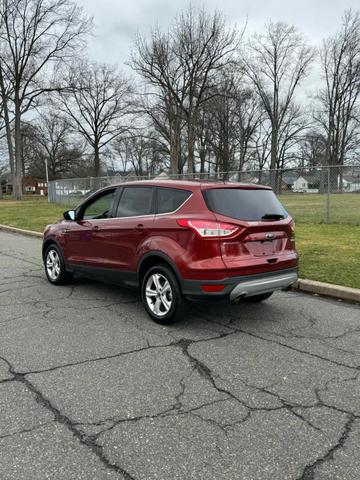 2014 Ford Escape SE Sport Utility 4D