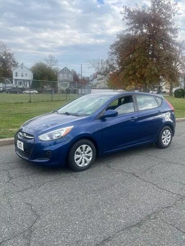 2016 Hyundai Accent SE Hatchback: City-Smart & Fun for Less ($6,995)