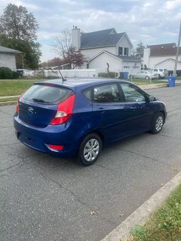 2016 Hyundai Accent SE Hatchback