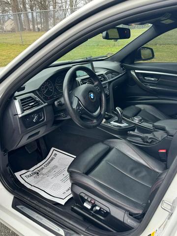 2016 BMW 3 Series 328i xDrive Sedan 4D