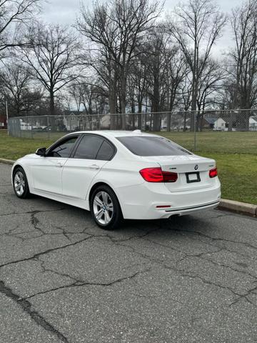 2016 BMW 3 Series 328i xDrive Sedan 4D