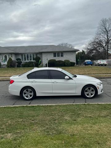 2016 BMW 3 Series 328i xDrive Sedan 4D